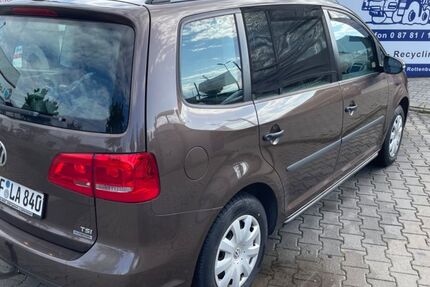 VW Touran 135.000 km 7.250 &euro; Mengkofen 84152