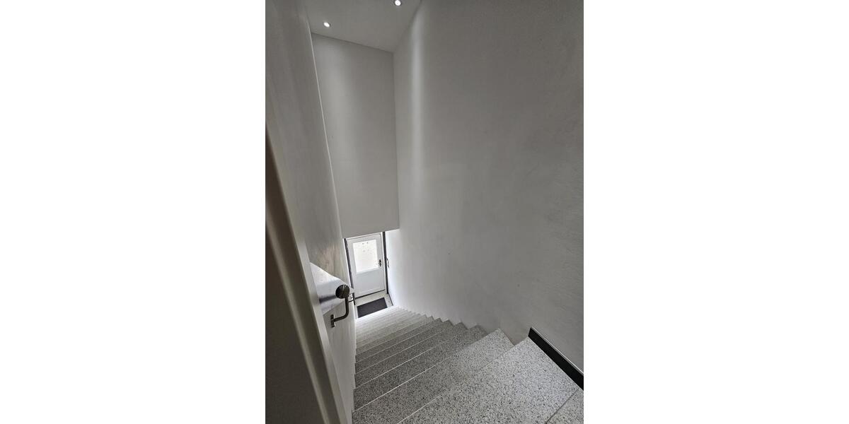 Mehrfamilienhaus, Wohnhaus Wilhelmshaven - 9 Zimmer, 240 m&sup2;, 420.000&euro; | Angebot:26522213