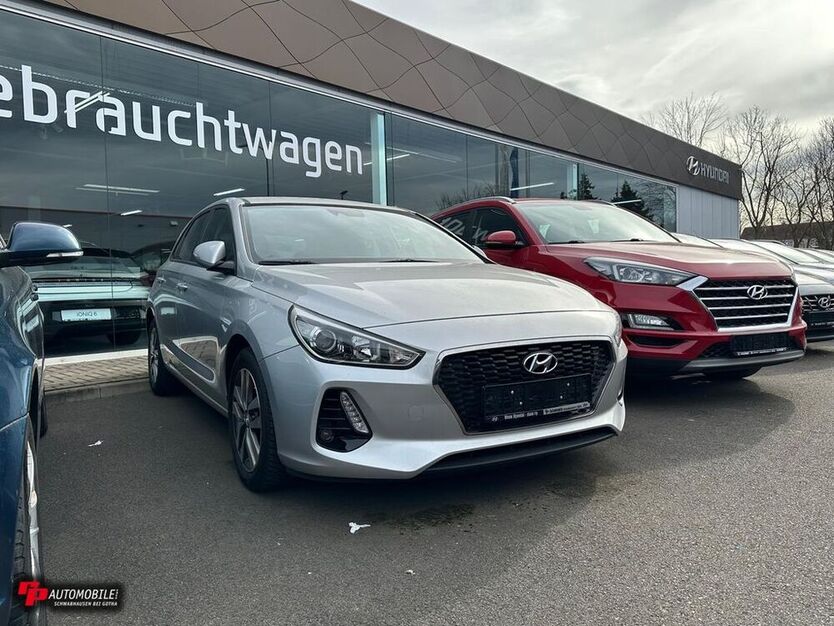 i30