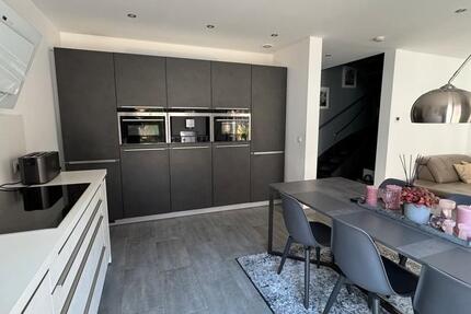 Haus Leipzig Nord - 5 Zimmer, 168 m&sup2;, 798.000&euro; | Angebot:26462398