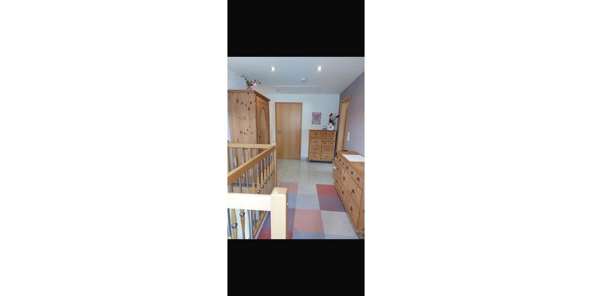 Maisonettenwohnung Overath - 5 Zimmer, 135 m&sup2;, 1.600&euro; | Angebot:24651257