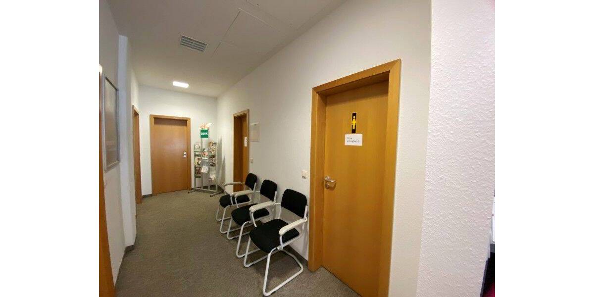 Gewerbeobjekt Plauen Stadtmitte - 2 Zimmer, 65 m&sup2;, 500&euro; | Angebot:26902529