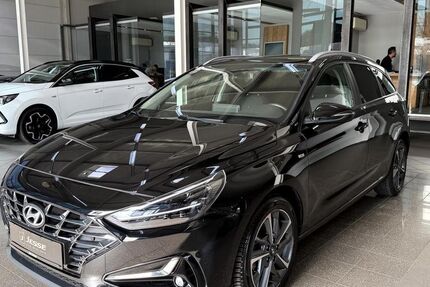 Hyundai i30 89.900 km 14.990 &euro; Ibbenbüren 49477