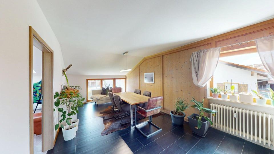 Dachgeschoßwohnung Bruckmühl - 4 Zimmer, 108 m&sup2;, 1.500&euro; | Angebot:26320959