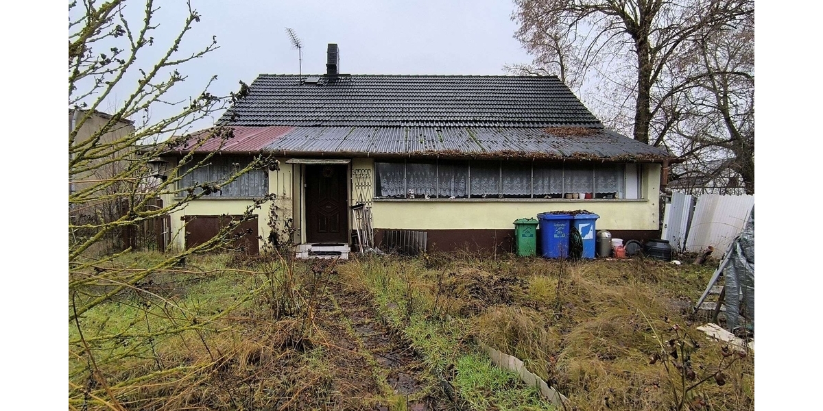 Sernow - Handwerkerobjekt auf schönem Grundstück - Bungalow Niederer Fläming Brandenburg - Teltow-Fläming | Angebot:26550320