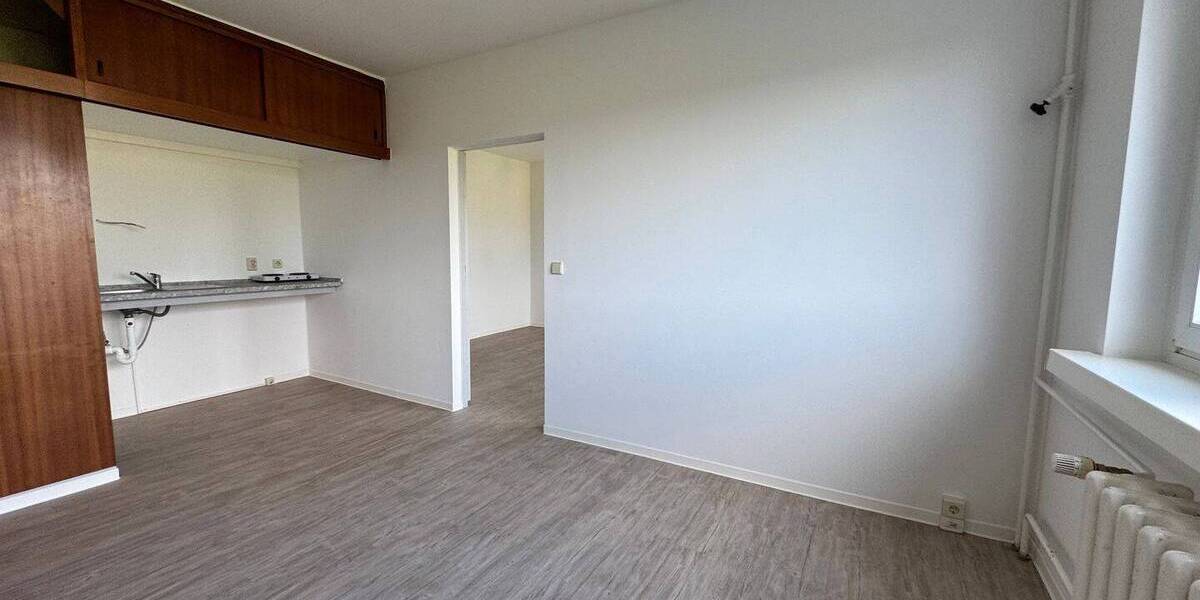 Etagenwohnung Weimar Schönblick - 2 Zimmer, 49 m&sup2;, 515&euro; | Angebot:25672560