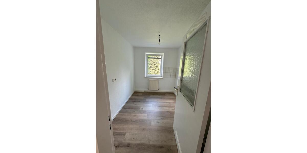 Etagenwohnung Amberg - 3 Zimmer, 62 m&sup2;, 650&euro; | Angebot:26676117