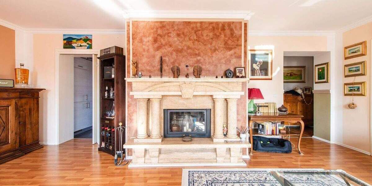 Stadthaus mit 3 Wohneinheiten & 1 GewerbeRestaurant in Gransee 1 zimmer