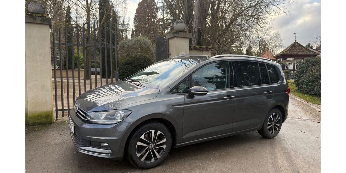 VW Touran 59.900 km 16.690 &euro; Gerolsheim 67229
