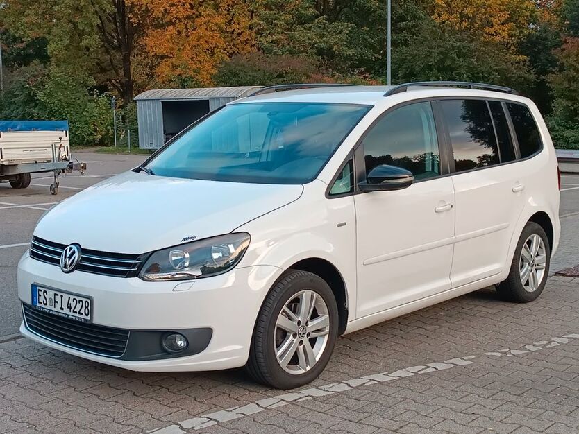 VW Touran 156.382 km 7.450 € Filderstadt 70794