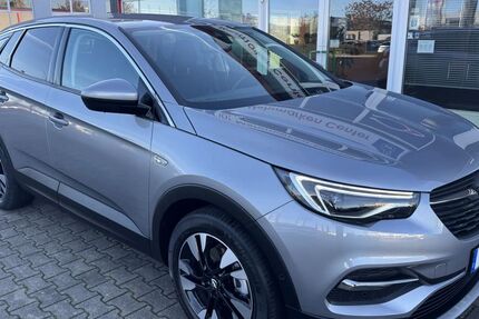 Opel Grandland (X) 65.221 km 15.480 &euro; Cottbus 03051