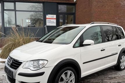 VW Touran 261.881 km 4.300 &euro; Neumünster 24536