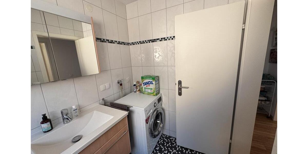 Etagenwohnung Weinsberg - 2.5 Zimmer, 58 m&sup2;, 232.000&euro; | Angebot:27300103