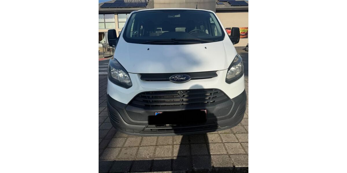 Ford Tourneo Custom 145.000 km 10.490 &euro; Flensburg 24941