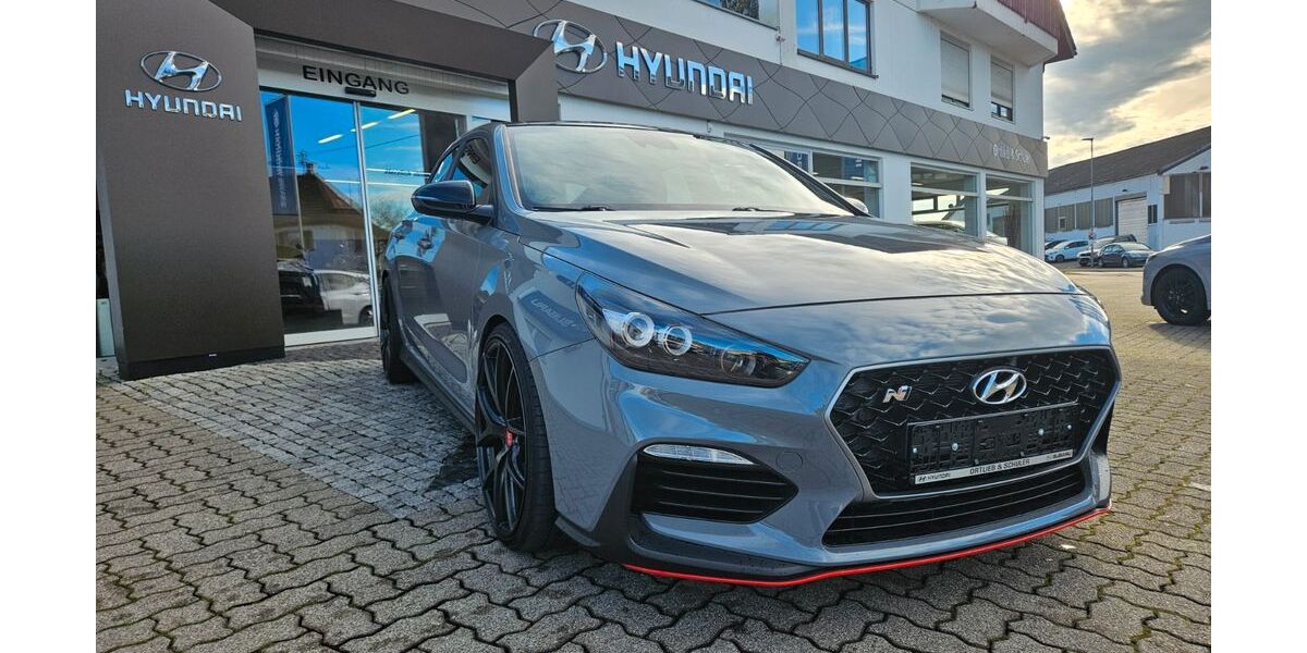Hyundai i30 18.800 km 28.990 &euro; Emmendingen-Kollmarsreute 79312