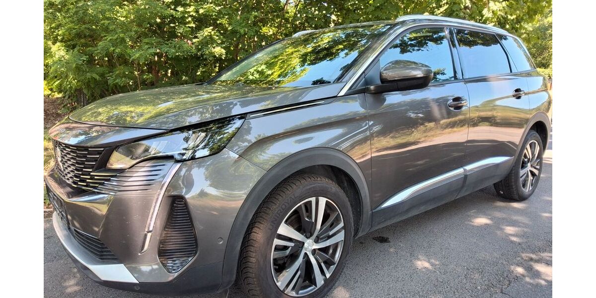 Peugeot 5008 131.000 km 15.700 &euro; Berlin 12347