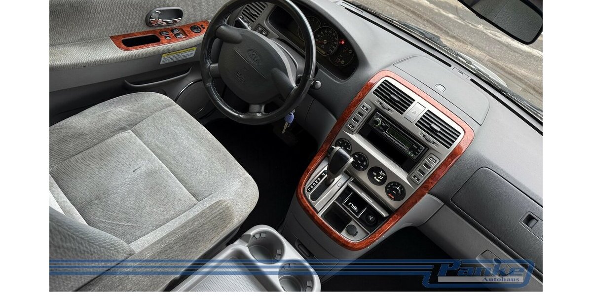 Kia Carnival 2.9 CRDi EX Aut.*6Sitz*Export*Pano*SHZ* 208.364 km 3.000 &euro; Berlin 13187