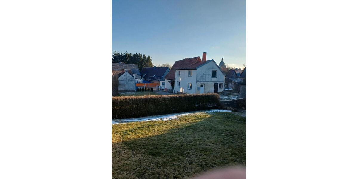 Einfamilienhaus Ballenstedt - 7 Zimmer, 200 m&sup2;, 95.000&euro; | Angebot:26888681