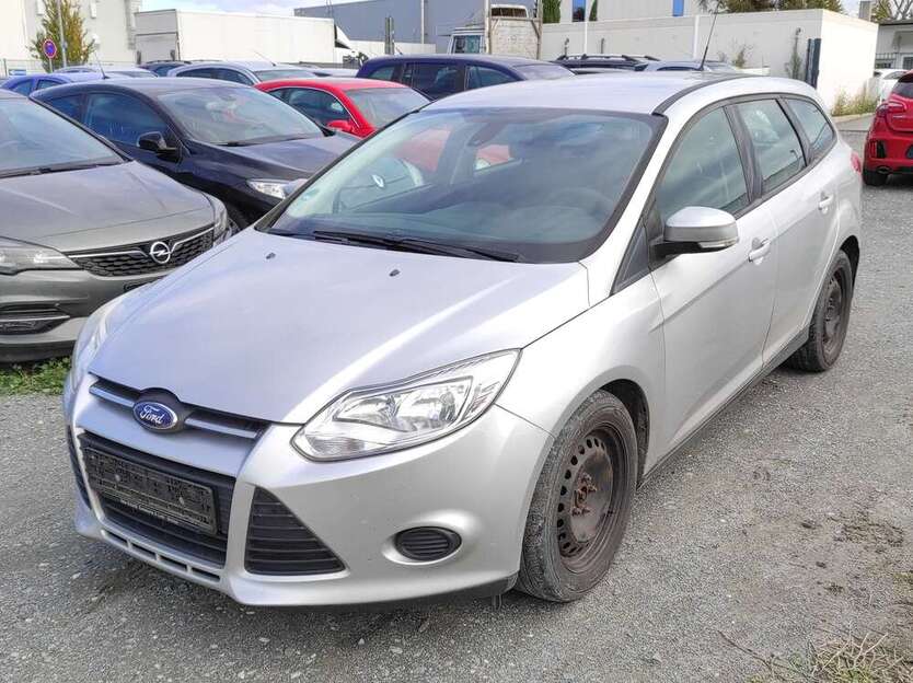 Ford Focus 243.210 km 2.999 € Biebesheim 64584