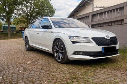 Skoda Superb 133.000 km 21.800 &euro; Hünfelden 65597