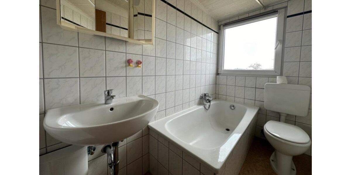 Dachgeschoßwohnung Korb - 3 Zimmer, 49 m&sup2;, 925&euro; | Angebot:25873598