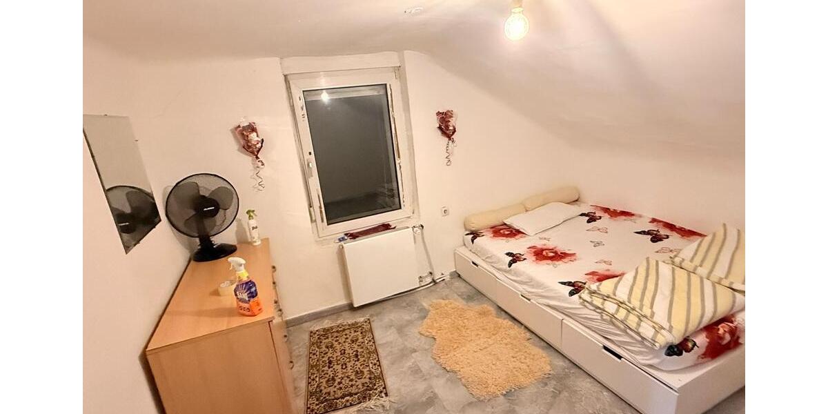 Gemütliche Ferienwohnung ,Monteurzimmer, Berufstätige, Firmengest 6 zimmer