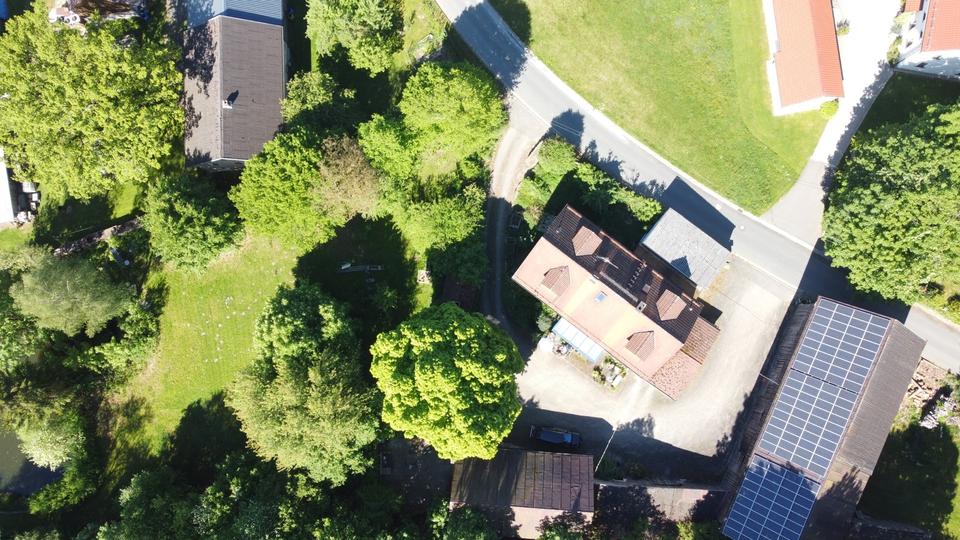 Einfamilienhaus Ebnath - 7 Zimmer, 260 m&sup2;, 390.000&euro; | Angebot:26764263