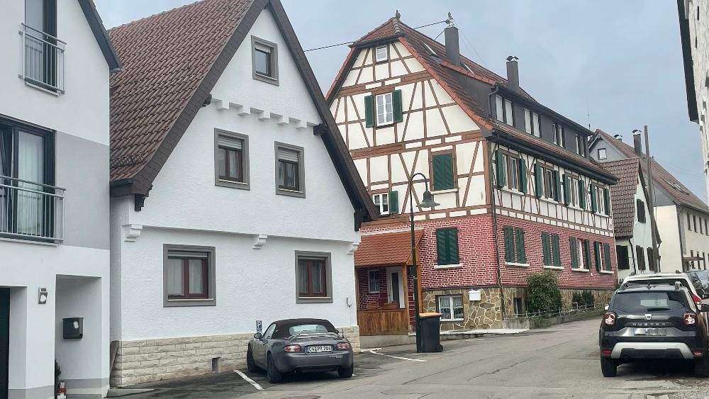 Mehrfamilienhaus, Wohnhaus Steinenbronn - 6 Zimmer, 190 m&sup2;, 2.650&euro; | Angebot:24873613