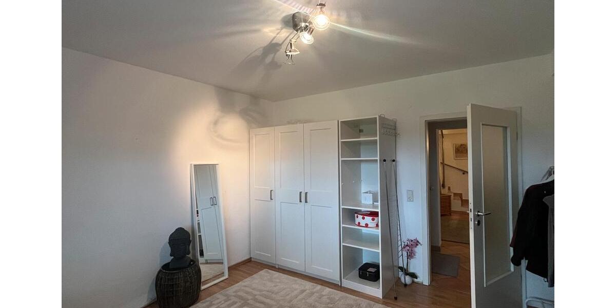 Schönes möbliertes Zimmer in separater Einliegerwohnung 1 zimmer