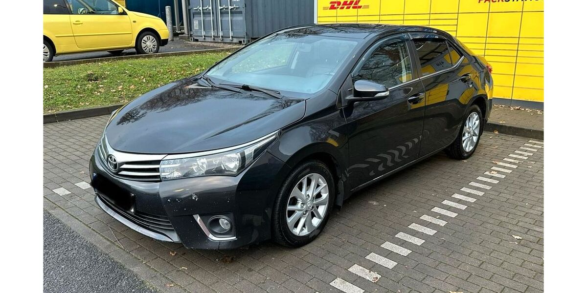 Toyota Corolla 151.000 km 10.500 &euro; Berlin 13509