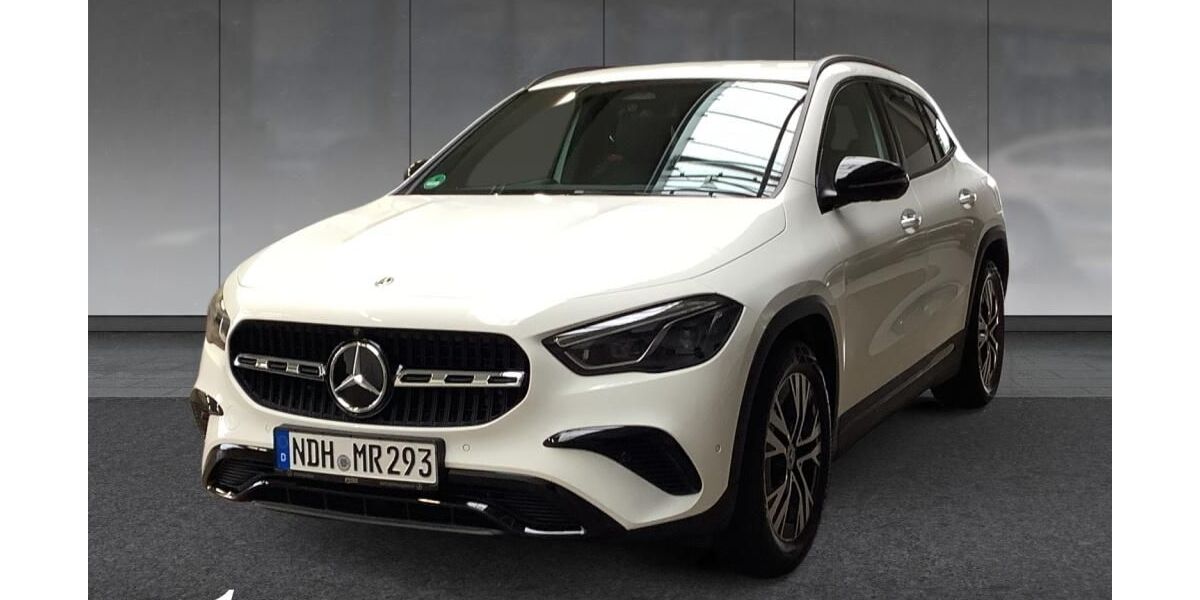 Mercedes-Benz GLA 200 8.300 km 42.820 &euro; Nordhausen 99734