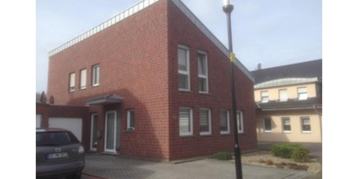 Moderne Architektur in Wassenberg, großzügiges Einfamilienwohnhau 5 zimmer