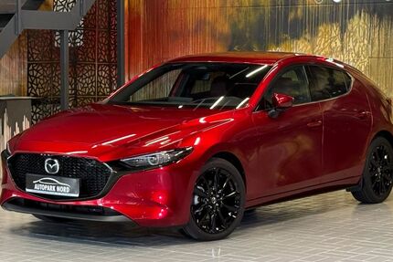 Mazda 3 2.338 km 27.900 &euro; München 81829