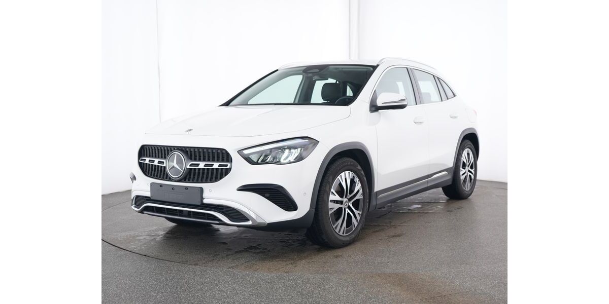 Mercedes-Benz GLA 200 10.084 km 38.500 &euro; Sigmaringen-Laiz 72488