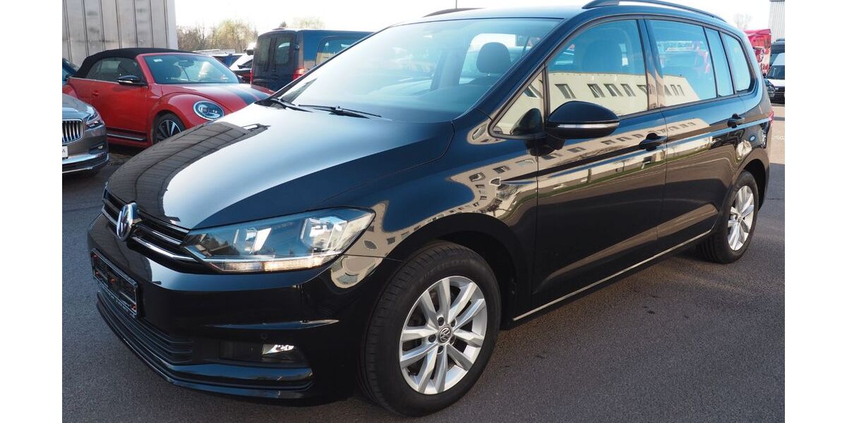 VW Touran 126.964 km 12.900 &euro; Leipzig 04319
