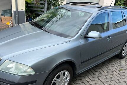 Skoda Octavia 371.000 km 1.490 &euro; Dresden 01139