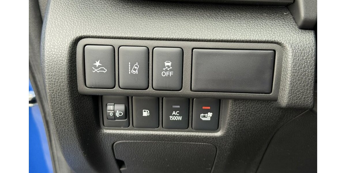 Mitsubishi Eclipse Cross Plus Select Black Hybrid 4WD 15.700 km 26.480 &euro; Donauwörth 86609