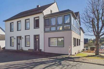 Haus Berndorf - 20 Zimmer, 535 m&sup2;, 375.000&euro; | Angebot:25360649