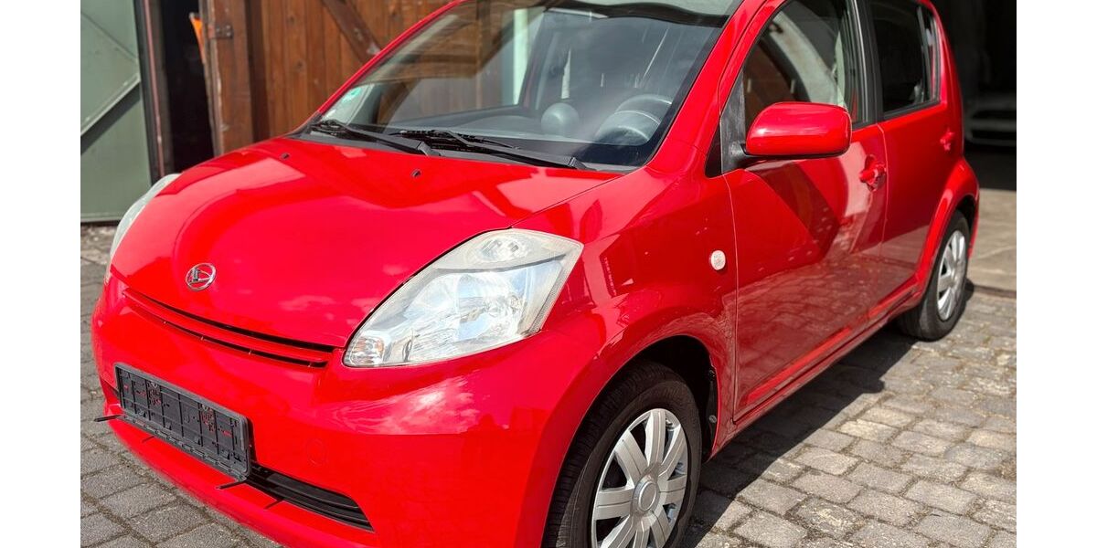 Daihatsu Sirion 84.500 km 4.999 &euro; Torgau 04860