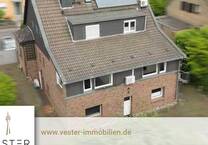 Großzügiges Einfamilienhaus mit sehr viel Platz und Garten im Düsseldorfer Gurkenland