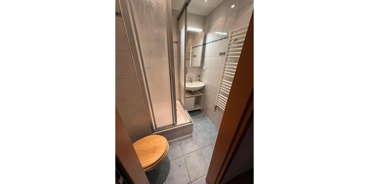 Etagenwohnung Hohenmölsen - 2 Zimmer, 36 m&sup2;, 30.000&euro; | Angebot:26766013