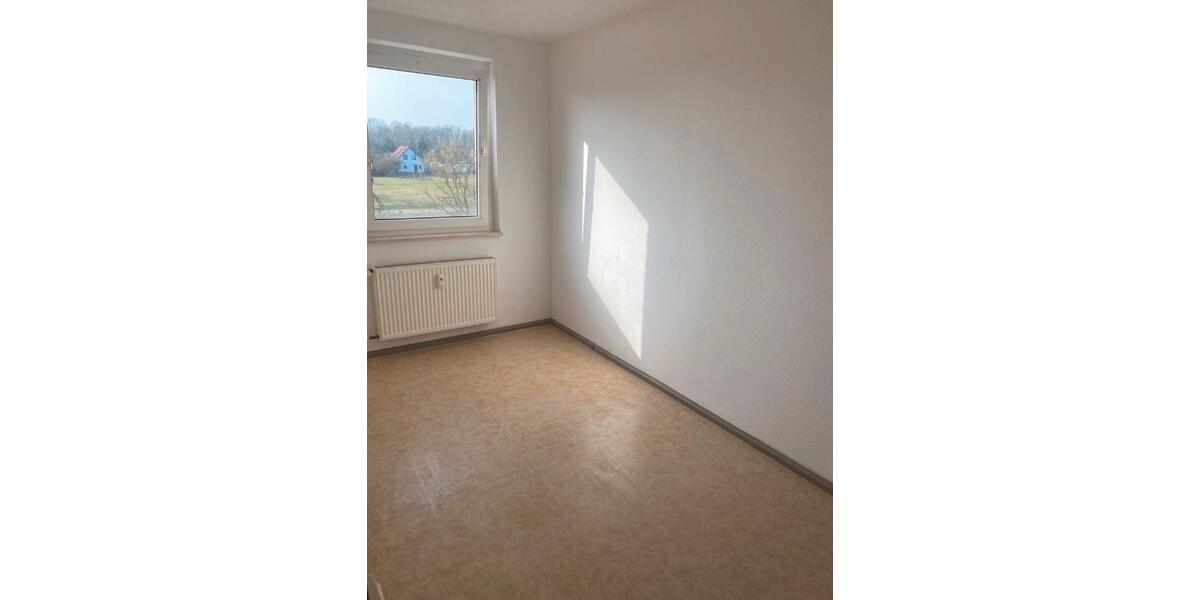 Etagenwohnung Artern - 3 Zimmer, 67 m&sup2;, 470&euro; | Angebot:26321989