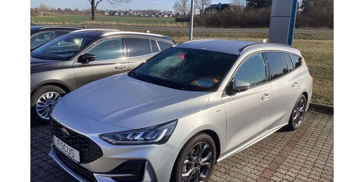Ford Focus 11.300 km 24.490 &euro; Delitzsch 04509