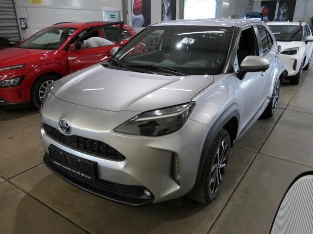 Toyota Yaris Cross 33.000 km 22.490 &euro; Bad Gögging 93333