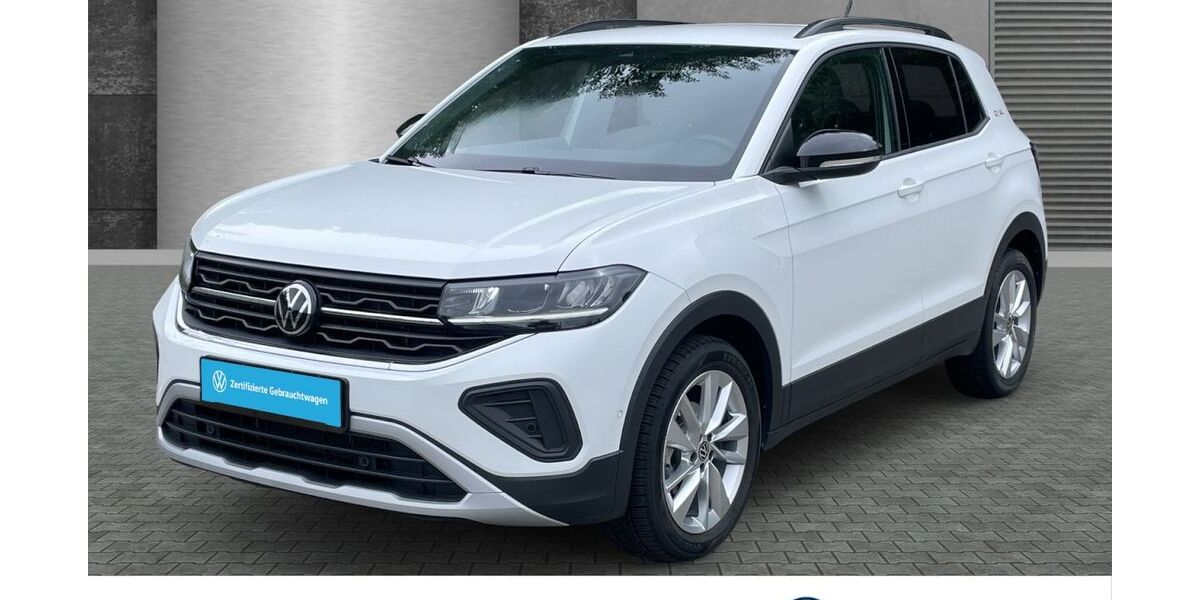 VW T-Cross 25.600 km 23.890 &euro; Stade 21682