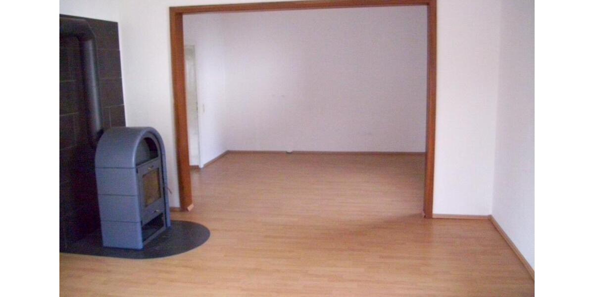 Mehrfamilienhaus, Wohnhaus Bad Berneck im Fichtelgebirge - 6 Zimmer, 162 m&sup2;, 199.500&euro; | Angebot:26439747