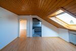 Dachgeschoßwohnung Villingen-Schwenningen Schwenningen - 4 Zimmer, 61 m&sup2;, 159.000&euro; | Angebot:24740176