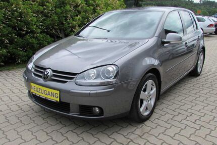 VW Golf 241.500 km 3.290 &euro; Kronach OT Knellendorf 96317