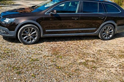 Skoda Superb 195.000 km 14.899 &euro; Einbeck 37574