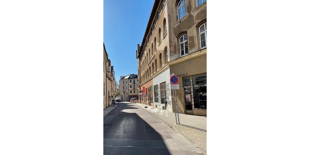 Dachgeschoßwohnung Halle (Saale) - 6 Zimmer, 155 m&sup2;, 1.270&euro; | Angebot:26618543